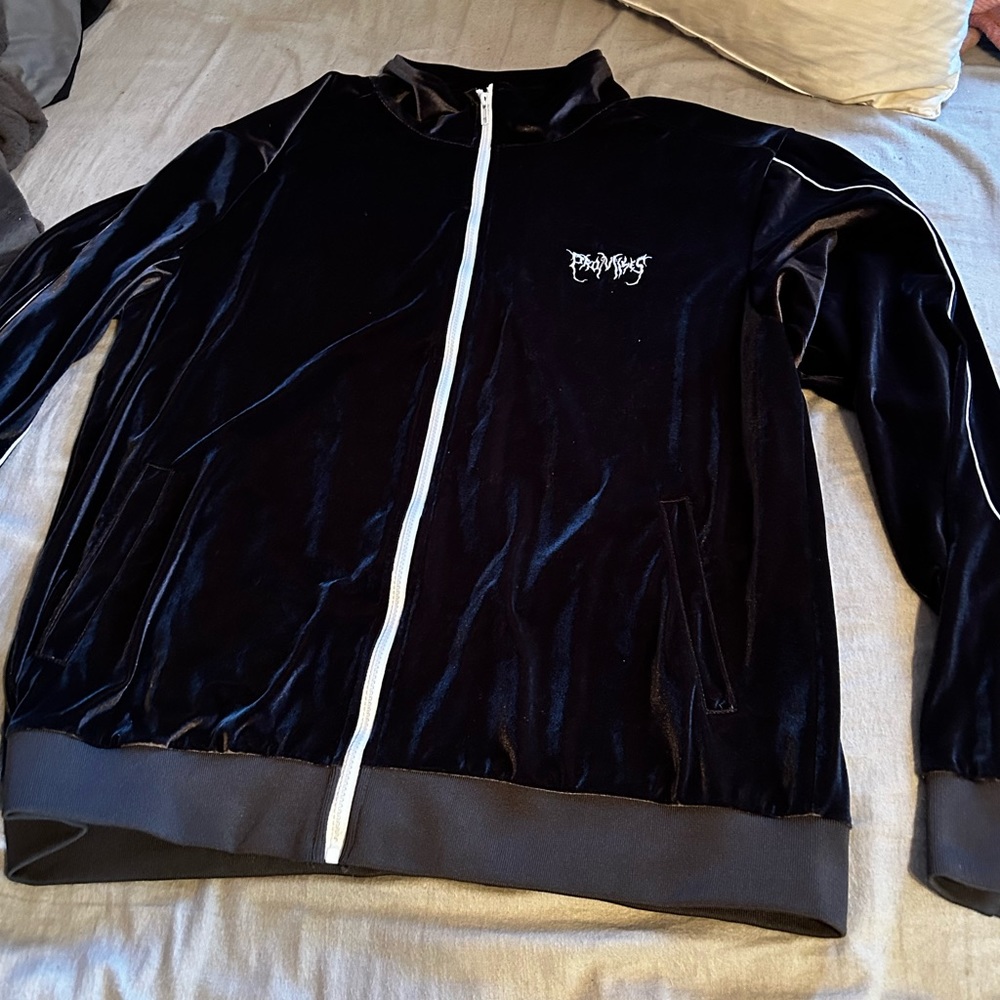 Broken Promises Graveyard Velour Jacket 2XL / XXL